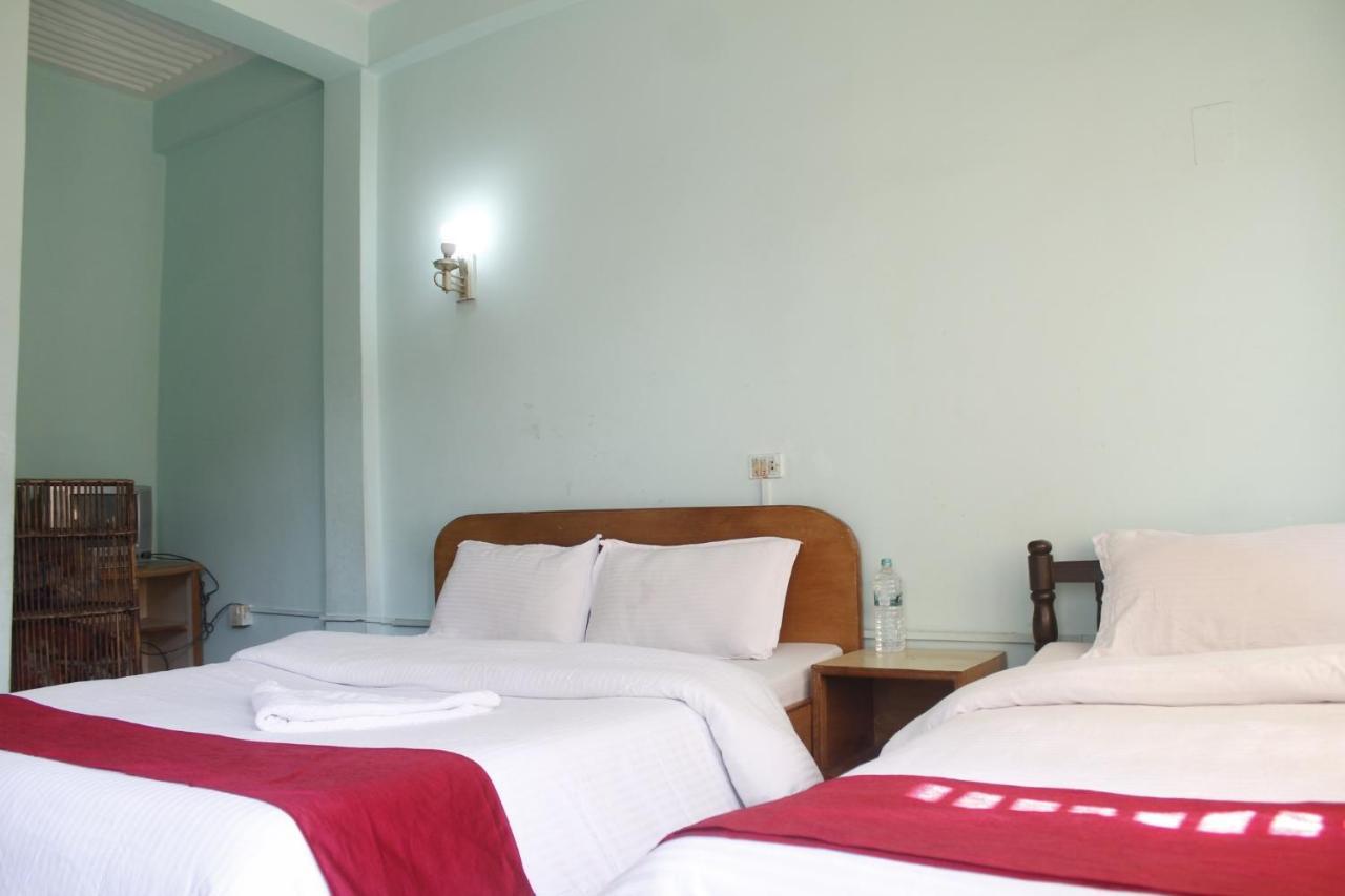 Pushpa Guest House Pokhara Eksteriør billede